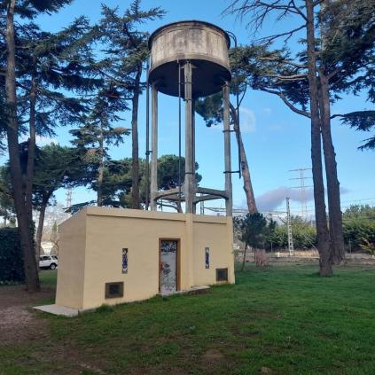 Pou d'aigua de Mas Miarnau Accedeix a Pou d'aigua de Mas Miarnau