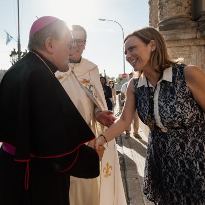 Visita nunci apostòlic Piero Pioppo Accedeix a Visita nunci apostòlic Piero Pioppo