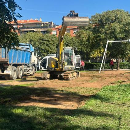 Obres de l'àrea de jocs infantils de Mas Iglesias Accedeix a Obres de l'àrea de jocs infantils de Mas Iglesias
