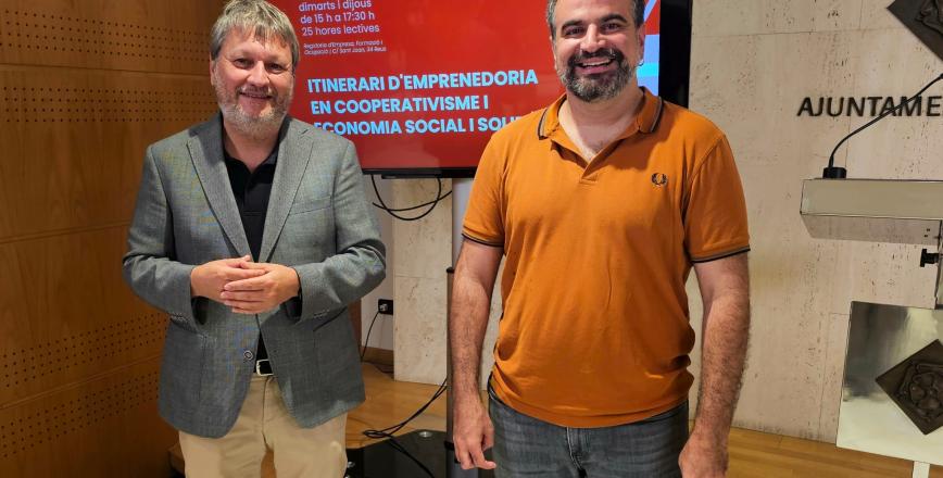 Presentació nou itinerari emprenedoria cooperativisme Presentació nou itinerari emprenedoria cooperativisme