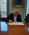 Signatura del conveni de col·laboració entre l’Ajuntament i la Fundació Mossèn Frederic Bara