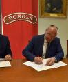 Signatura del conveni de col·laboració entre l'Ajuntament i l'empresa Borges