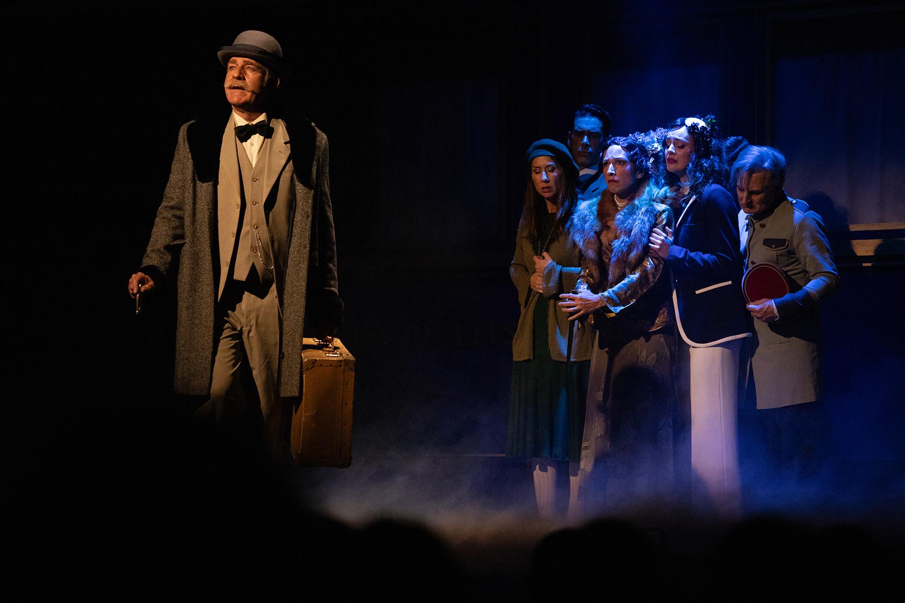 ASESINATO EN EL ORIENT EXPRESS