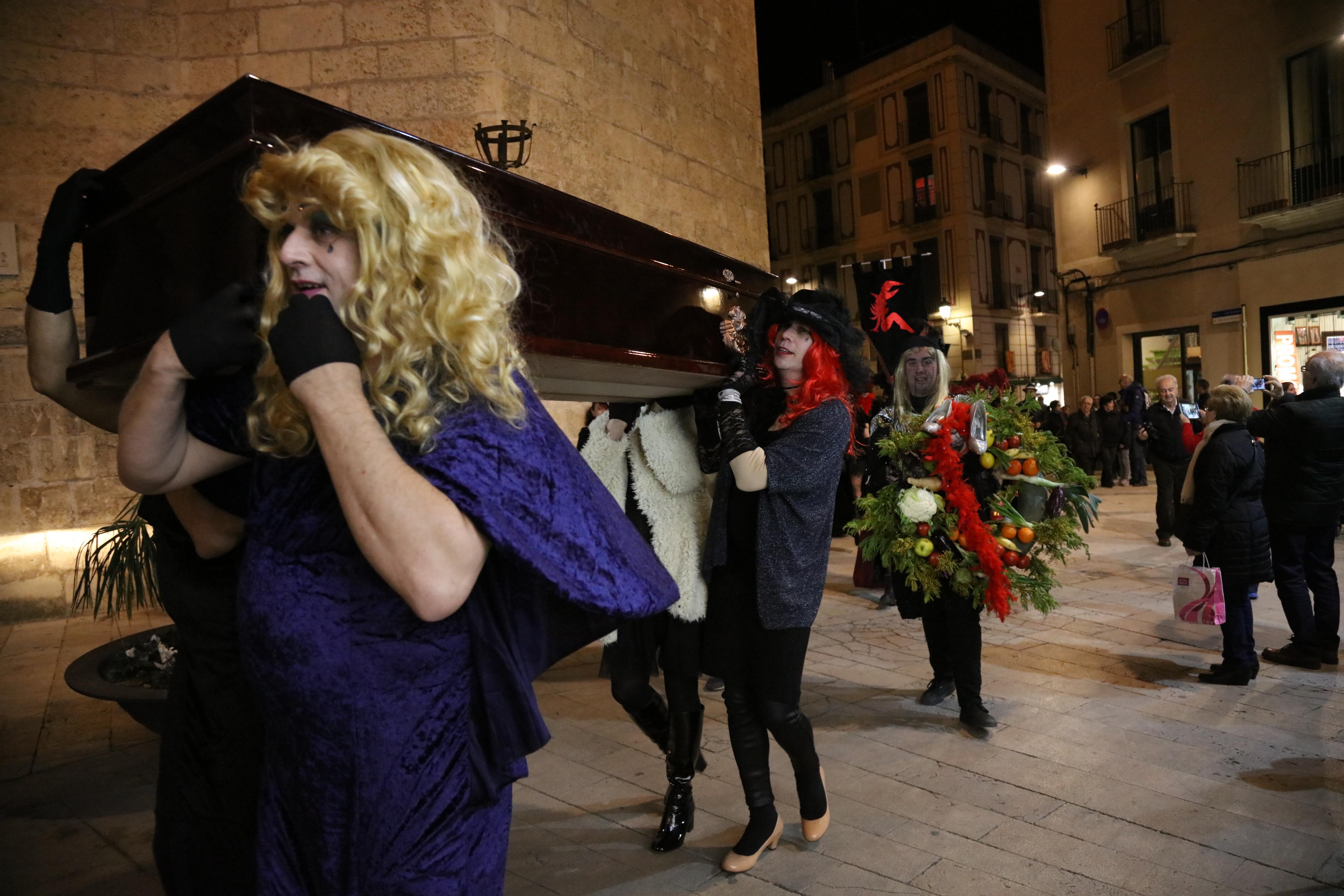 Rua Mortuòria, robatori del Braç Incorrupte i lectura del testament