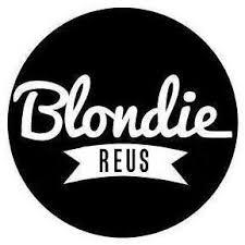 Vermut musical Blondie a la plaça David Constantí