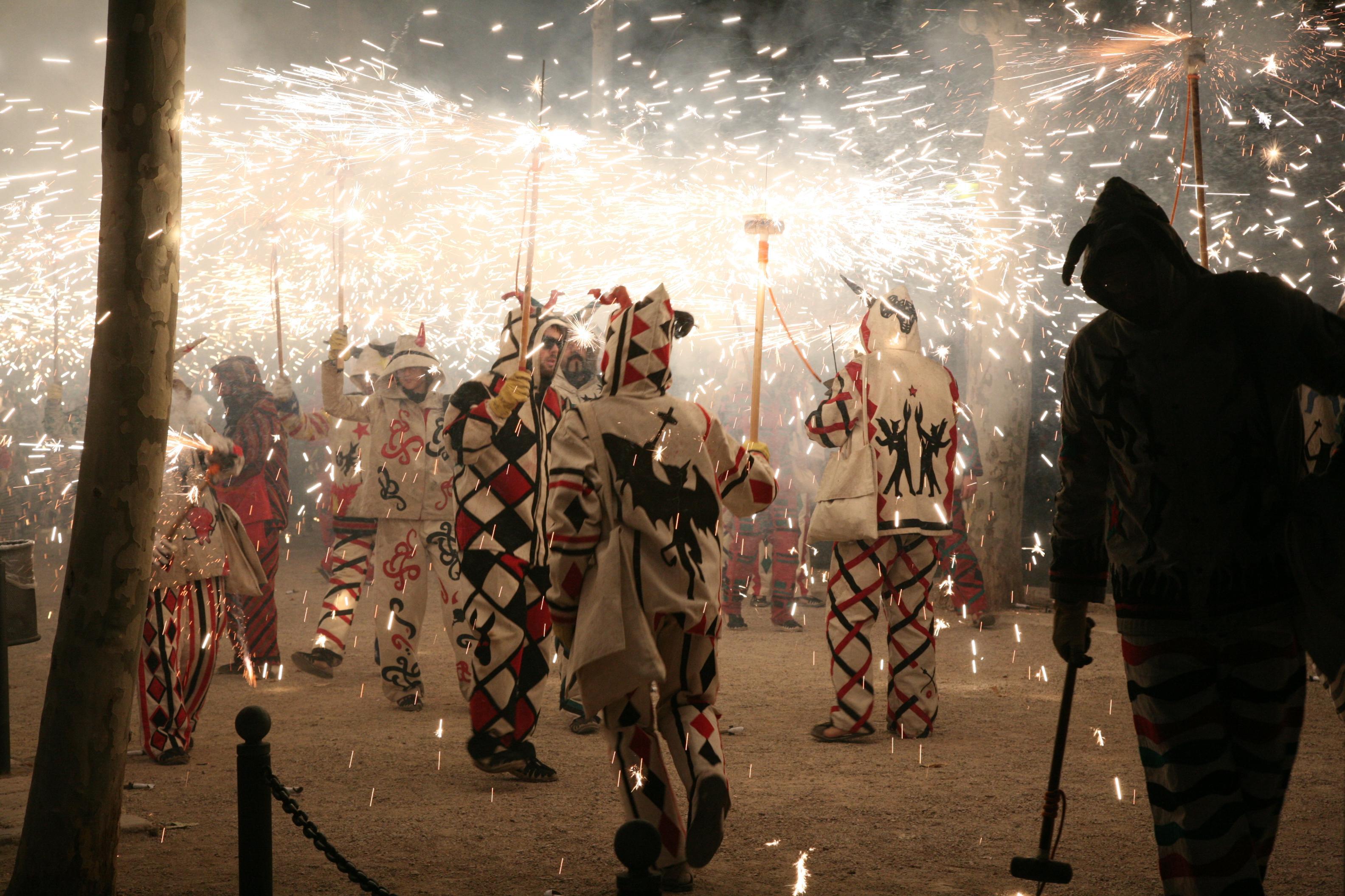 Trobada de Balls de Diables Tradicionals