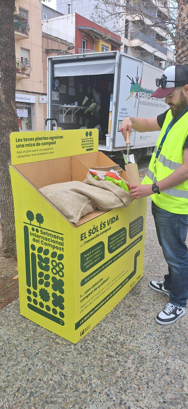 Dispensador de compostatge - Ubicacions de la deixalleria mòbil