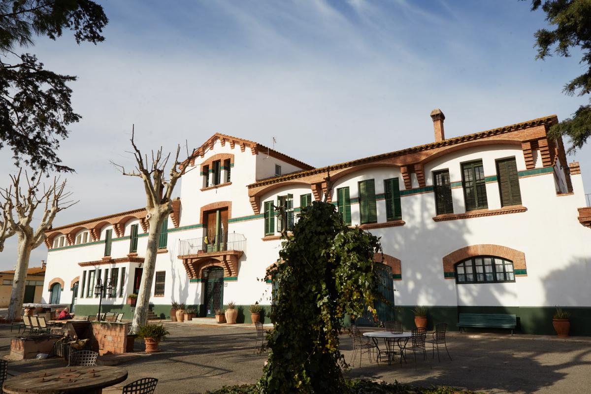 Passos de literatura per les rutes amigues. Granja Roca Soldevila.