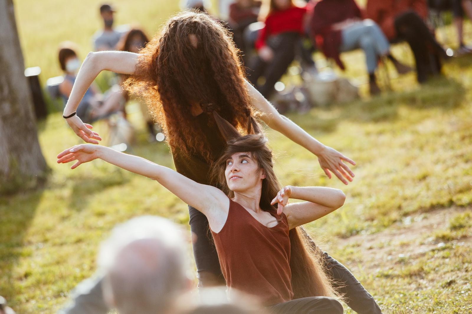 FESTIVAL COS 2022: Carrers de vidre · La Mujer del Carnicero