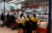 Imatge d'una edició passada de la gimcana de l'alimentació saludable als Mercats de Reus
