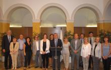 El govern de Reus, encapçalat per l'alcalde de Reus, Carles Pellicer, durant la roda de premsa dels 100 dies de govern.