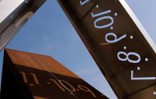 «Rellotge de sol», obra de Joan Olivares i Rafael Amorós