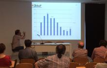 Jordi Amigó durant la conferència d'Arxivers Sense Fronteres