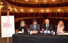 Roda de premsa de presentació de l'Any Roseta Mauri a l'escenari del Teatre Fortuny