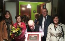 Reconeixement a un nou avi centenari a Reus