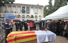 Enterrament d'Albert Vilalta al panteó de fills il·lustres del cementiri de Reus