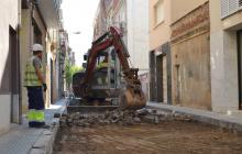 Foto dels treballs de remodelació del carrer de la Victòria.