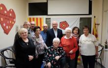 Imatge de l'acte de reconeixement a les persones de 80 anys del Casal Municipal de Gent Gran Sant Bernat Calbó