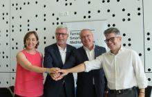 Els alcaldes de Reus i Tarragona, amb els regidors Arza i Floría