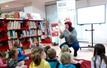 Sessió del cicle de contes inclusius de les Biblioteques Municipals