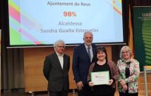 Montserrat Flores recull el Segell Infoparticipa 2025