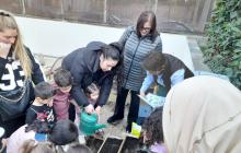 Regidora Escoda a l'hort Teresa Miquel I Pamies