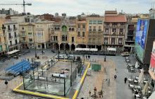 Pista de pàdel a la plaça del Mercadal