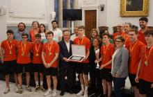Recepció institucional al juvenil d'hoquei del Reus Deportiu
