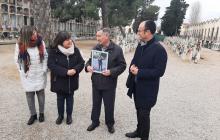 Acompanyament al Cementiri de Reus a la família de Cipriano Martos