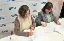 Signatura del conveni de la cessió de la digitalització del fons sonor de Ràdio Reus