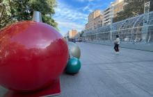 Túnel i guarniments a la plaça de la Llibertat Campanya Nadal 2022