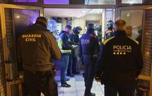 Dispositiu policial d’inspecció de locals al barri de la Sardana