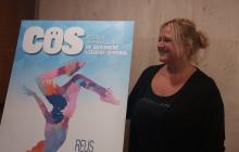 Montserrat Caelles amb el cartell del COS 2018