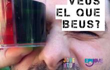 Imatge de la campanya «Veus el que beus?»
