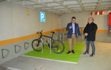 Imatge de l'acte de presentació dels nous aparcaments de bicis al pàrquing de les Oques