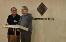 Imatge del regidor de Cultura, Joaquim Sorio, i el representant de Bravium Teatre, Jaume Amenós