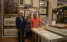 Foto presentació Nit Museus i Patrimoni Reus 2017 sala reserva art museu plaça Llibertat
