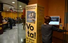 Imatge del punt de votació dels pressupostos participatius de l'Oficina d'Atenció Ciutadana de l'Ajuntament de Reus