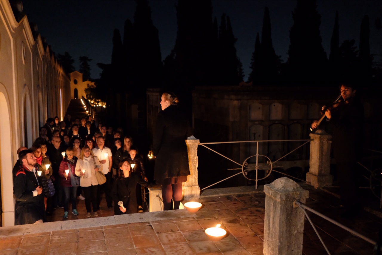 Visites teatralitzades al cementiri amb motiu de Tots Sants